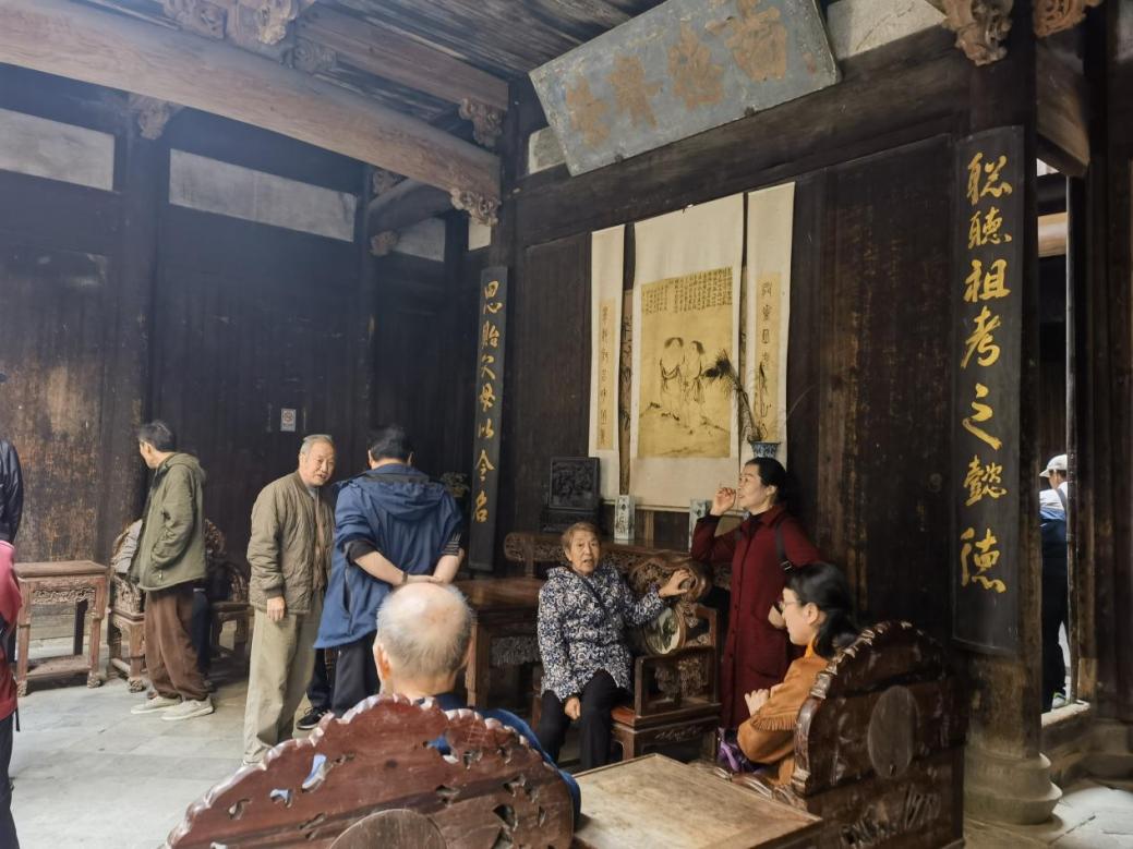 9422fedc0cd8b46e6138e7bfe7dff79b